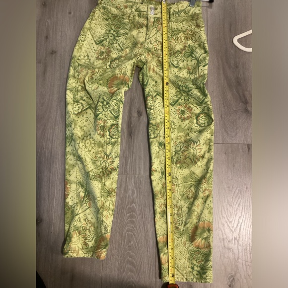 Anthropologie Pilcro The Wanderer Low-rise Pants. Size 25. - Picture 10 of 10